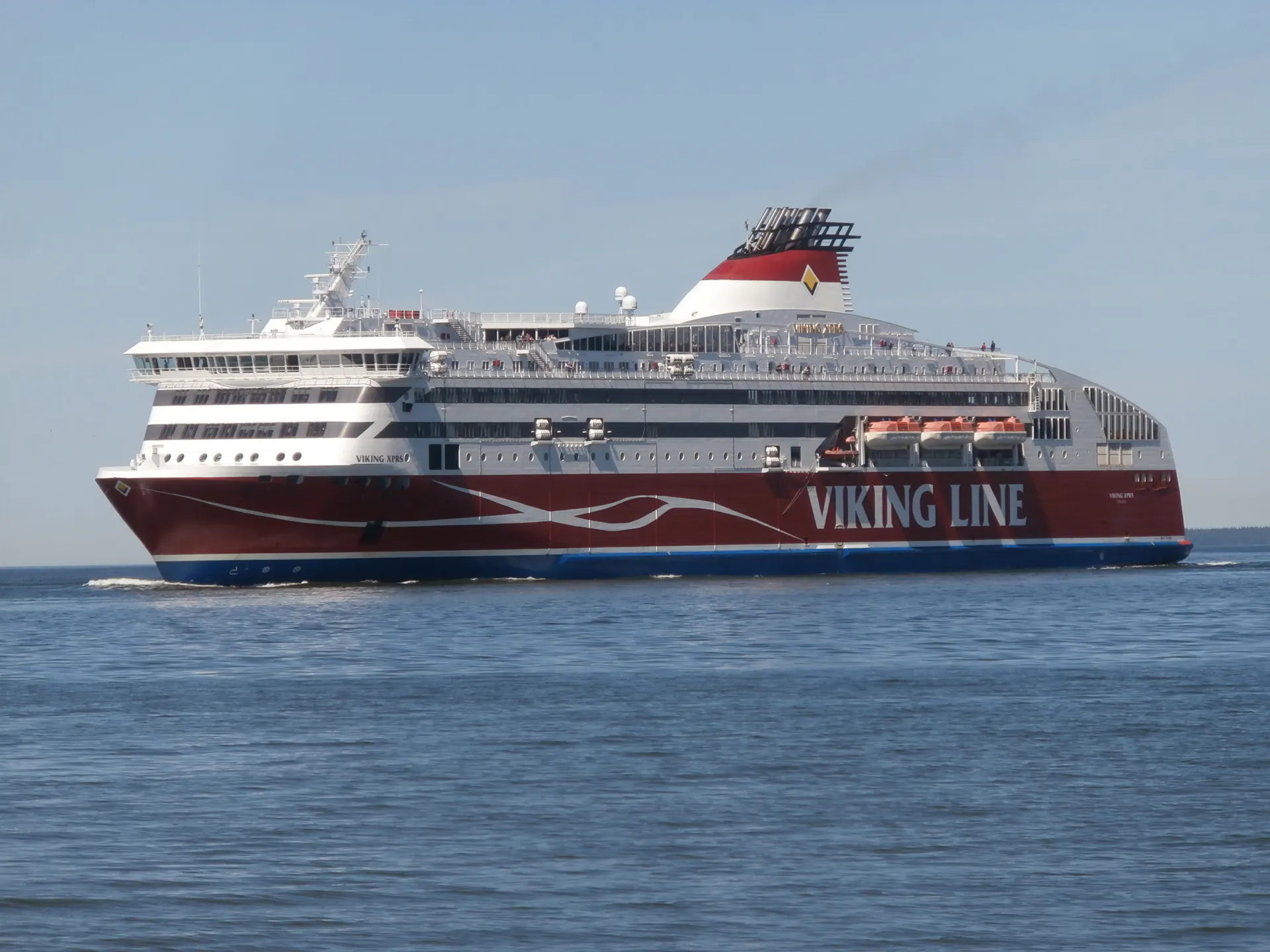 VIKING XPRS, ro-ro or passenger ship (IMO 9375654)